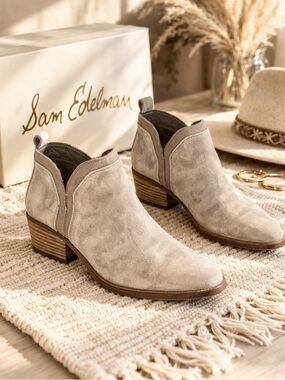 Sam Edelman Taupe Suede Ankle Boots Low Heel Western Boho 8